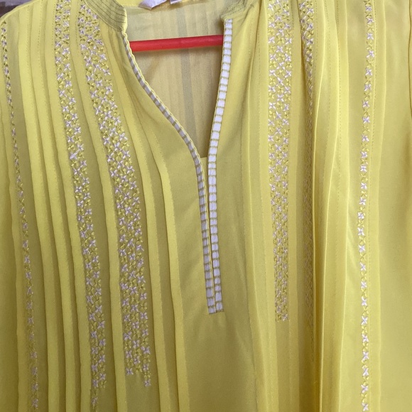 Fluorescent Yellow georgette kurti for women - Picture 3 of 7
